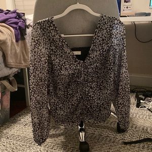 Abercrombie and Fitch floral long sleeve ruched top